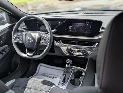 2024 Buick Envista Preferred FWD