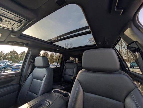 2021 Chevrolet Suburban 4WD Z71