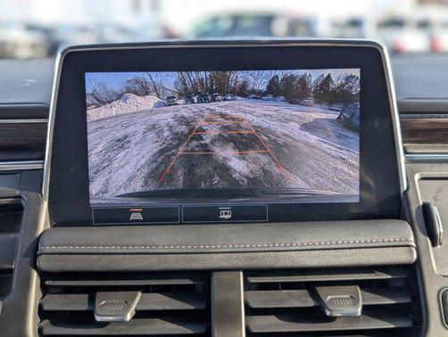 2021 Chevrolet Suburban 4WD Z71