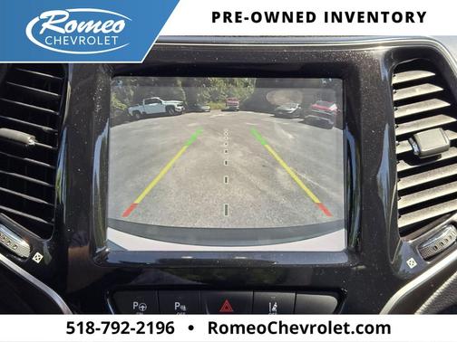 Bright White Clearcoat 2021 Jeep Cherokee Limited