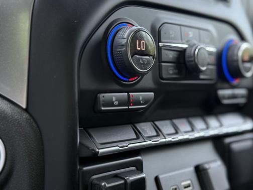 Northsky Blue Metallic 2022 Chevrolet Silverado 3500 LT