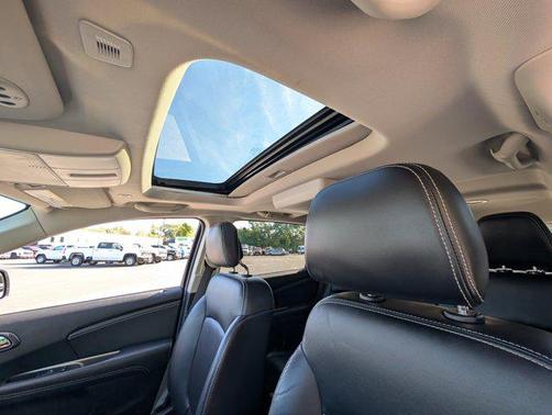 2018 Dodge Journey Crossroad