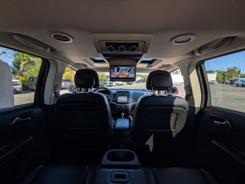 2018 Dodge Journey Crossroad