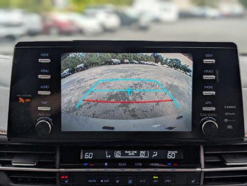 2023 Toyota Sienna XSE 7 Passenger