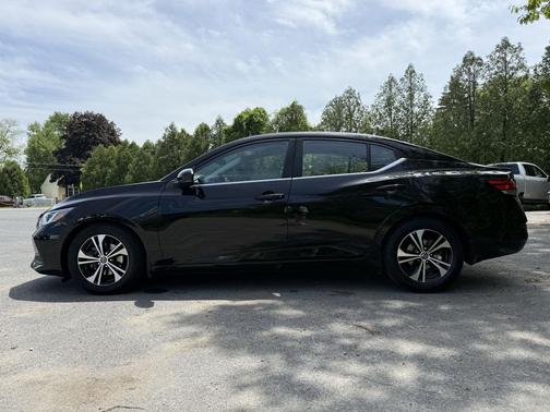 Super Black 2020 Nissan Sentra SV