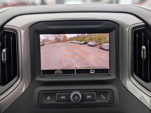2024 Chevrolet Silverado 2500 Custom