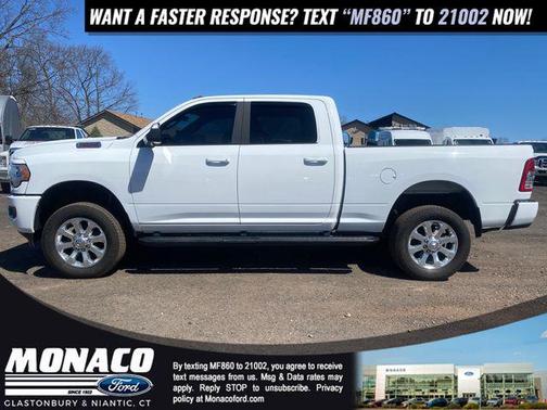 Bright White Clearcoat 2022 RAM 2500 Big Horn Crew Cab 4x4 6'4' Box