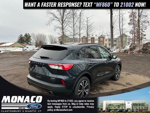 2022 Ford Escape SE