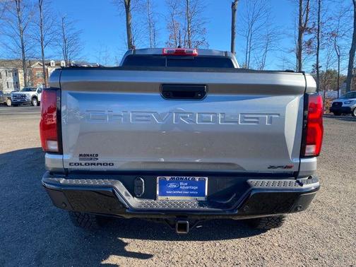 2024 Chevrolet Colorado ZR2