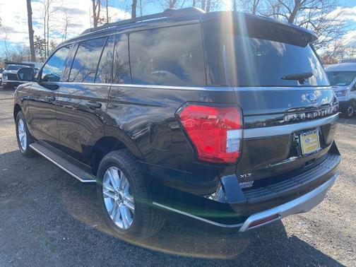 2023 Ford Expedition XLT