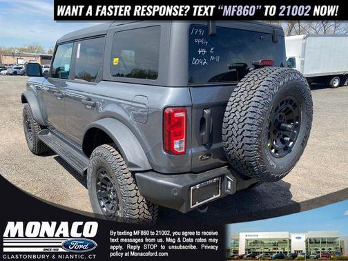 Carbonized Gray Metallic 2026 Ford Bronco Big Bend