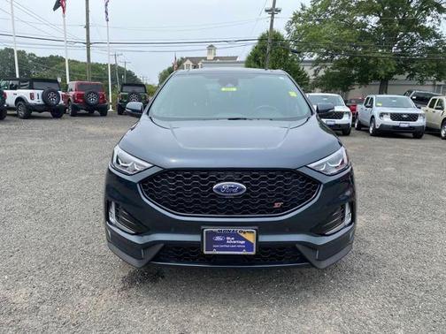2022 Ford Edge ST