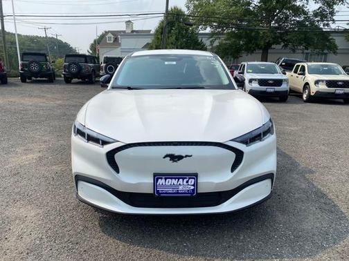 STAR WHITE MET TRI-COAT 2025 Ford Mustang Mach-E Select