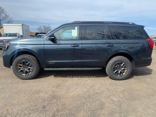 Stone Blue Metallic 2026 Ford Expedition Tremor