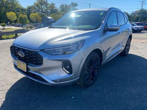 2023 Ford Escape ST-Line Elite