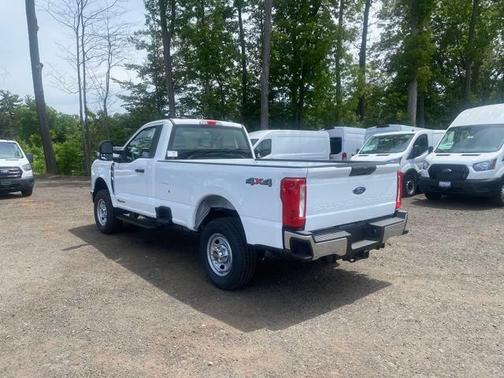 2025 Ford F-350 XL
