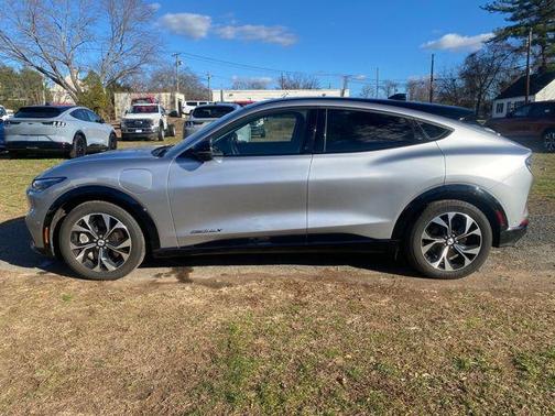 2021 Ford Mustang Mach-E Premium
