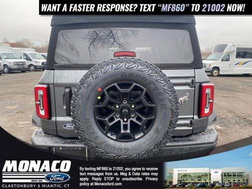 Carbonized Gray Metallic 2026 Ford Bronco Badlands