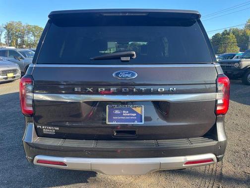 2022 Ford Expedition Platinum