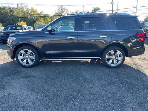 2022 Ford Expedition Platinum