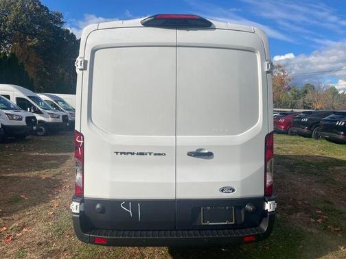 2026 Ford Transit-250 Base