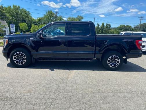 AGATE BLACK METALLIC 2023 Ford F-150 LARIAT