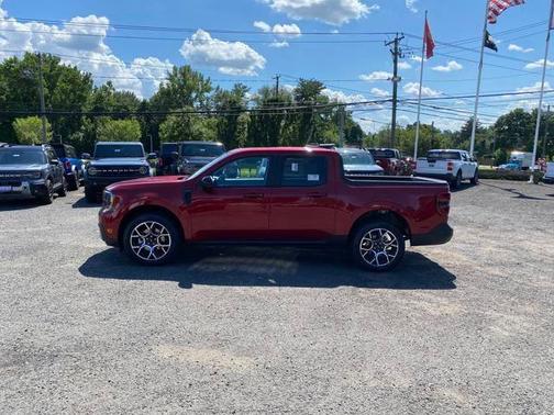 2025 Ford Maverick Lariat