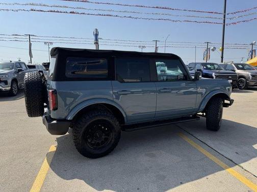 2022 Ford Bronco Outer Banks