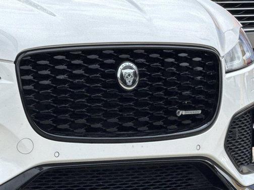 2024 Jaguar F-PACE P250 R-Dynamic S