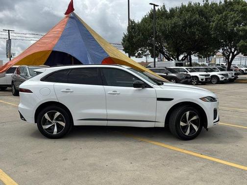 2024 Jaguar F-PACE P250 R-Dynamic S