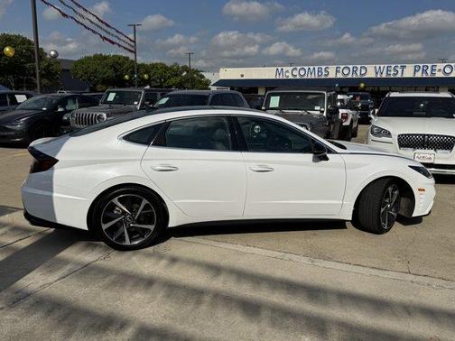 2023 Hyundai SONATA SEL Plus