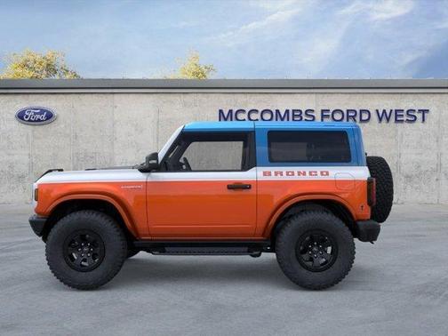 Oxford White 2025 Ford Bronco Stroppe Edition