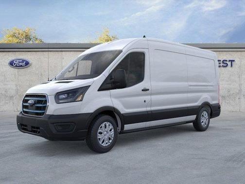 2025 Ford E-Transit Base