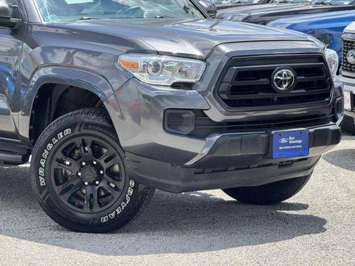 2022 Toyota Tacoma SR