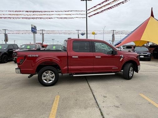Rapid Red Metallic Tinted Clearcoat 2025 Ford F-150 XLT