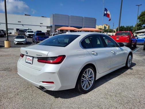 2024 BMW 330 i