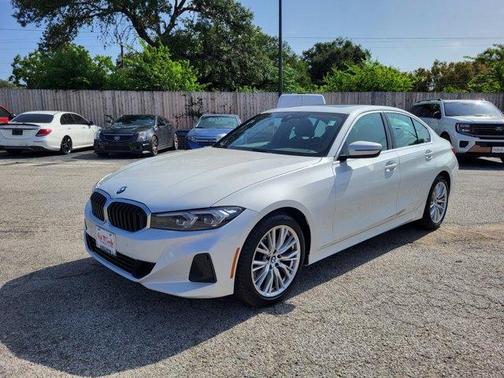 2024 BMW 330 i