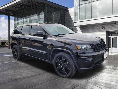 2021 Jeep Grand Cherokee Laredo