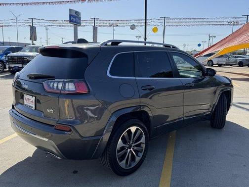 2019 Jeep Cherokee Overland