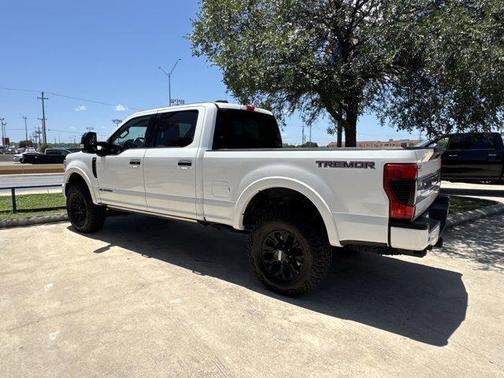 2022 Ford F-250 Platinum
