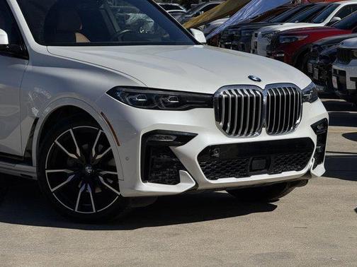 2022 BMW X7 xDrive40i