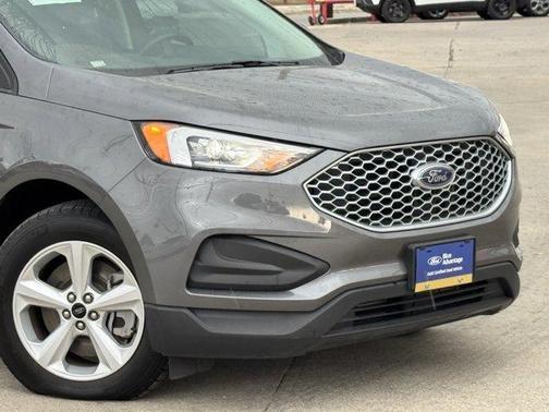 2023 Ford Edge SE