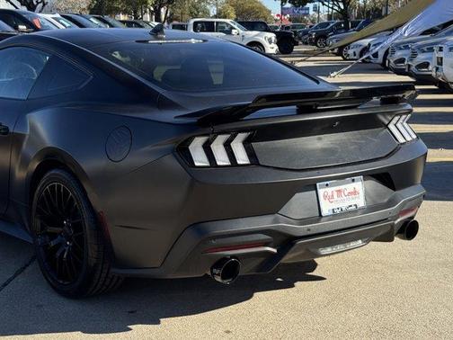 2024 Ford Mustang EcoBoost