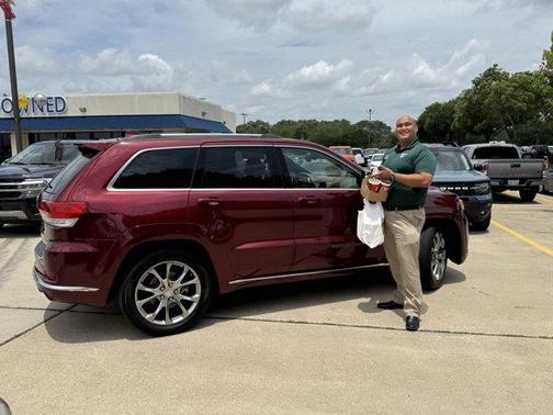 2020 Jeep Grand Cherokee Summit
