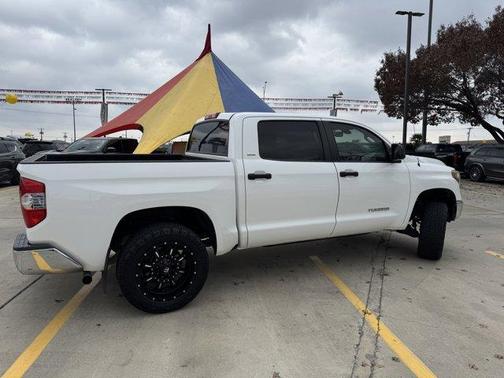 2018 Toyota Tundra SR5