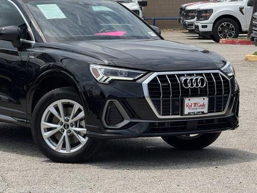 2024 Audi Q3 45 S line Premium