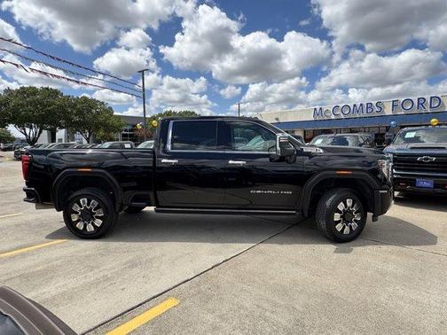 2024 GMC Sierra 2500 Denali