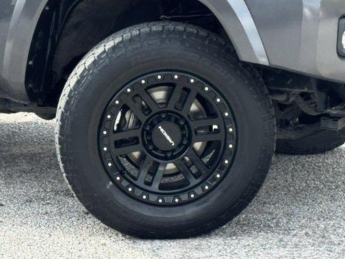 2022 Toyota Tacoma TRD Sport