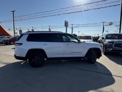 2024 Jeep Grand Cherokee L Laredo