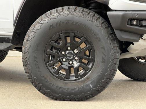 Oxford White 2023 Ford Bronco Raptor